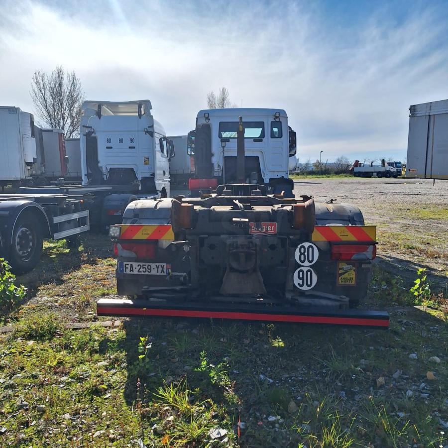 MAN TGS 28.460 AMPIROLL - Haakarmsysteem vrachtwagen: afbeelding 4 MAN TGS 28.460 AMPIROLL - Haakarmsysteem vrachtwagen: afbeelding 4