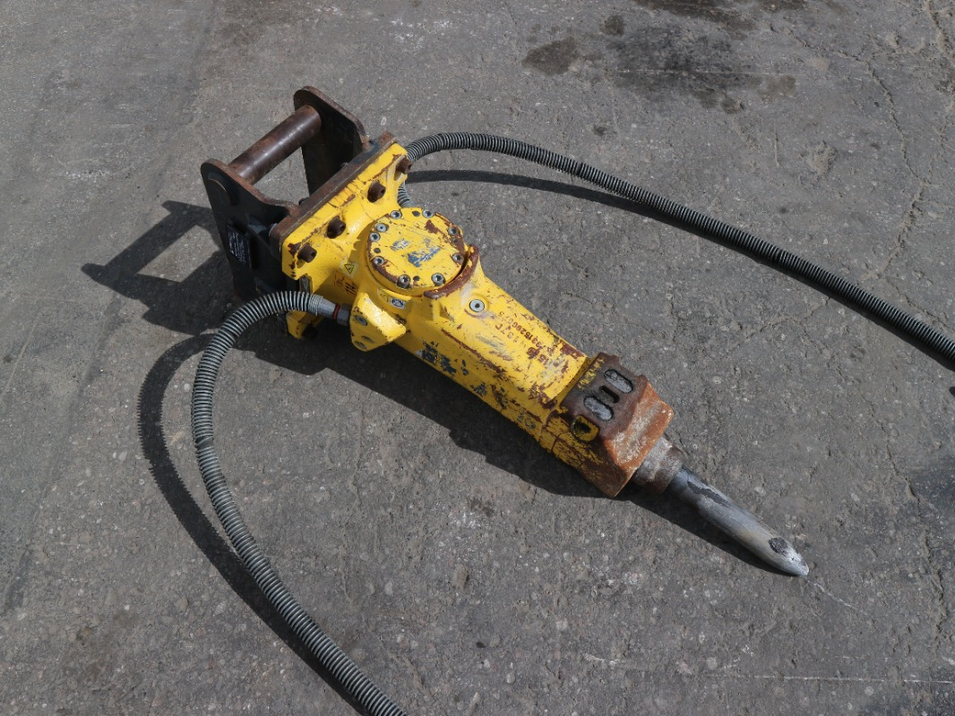 Atlas Copco SB152 - Hydraulische hamer: afbeelding 1 Atlas Copco SB152 - Hydraulische hamer: afbeelding 1
