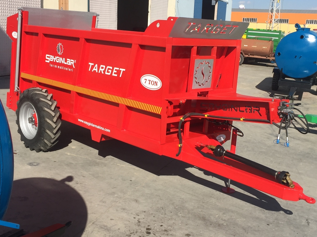 TARGET 10 TON HYDRAULIC PUSH MANURE SPREADER - Mestverspreider: afbeelding 1 TARGET 10 TON HYDRAULIC PUSH MANURE SPREADER - Mestverspreider: afbeelding 1