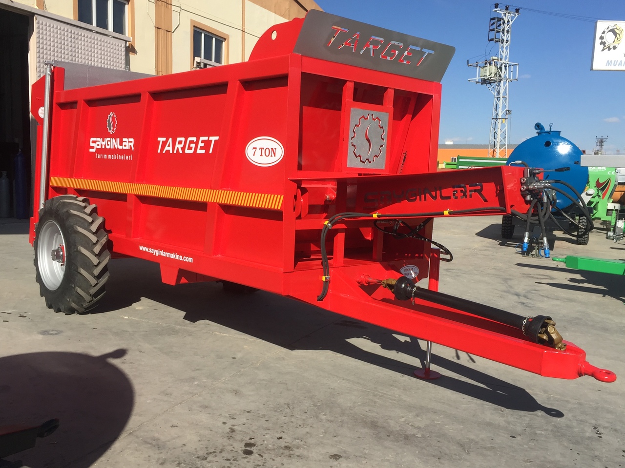 TARGET 10 TON HYDRAULIC PUSH MANURE SPREADER - Mestverspreider: afbeelding 2 TARGET 10 TON HYDRAULIC PUSH MANURE SPREADER - Mestverspreider: afbeelding 2