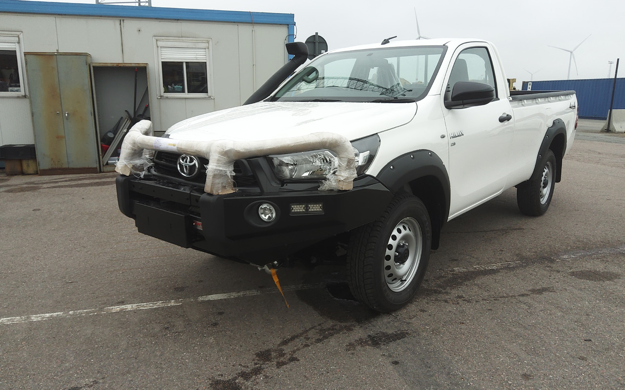 Toyota Hilux / Revo RHD Pick-up single Cab 2.8L Diesel Manual - Pick-up: afbeelding 1 Toyota Hilux / Revo RHD Pick-up single Cab 2.8L Diesel Manual - Pick-up: afbeelding 1
