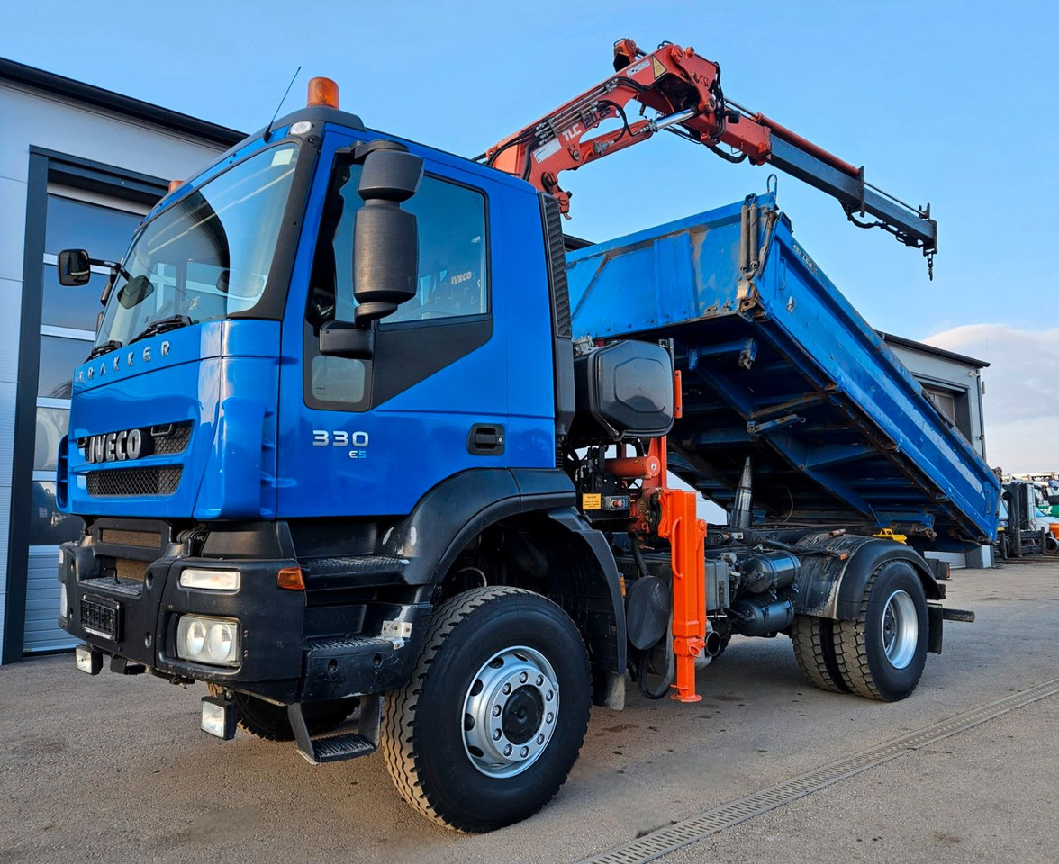Iveco Trakker 190T33 4x4 Euro5 Kran Atlas 120.2E Funk - Kipper vrachtwagen, Kraanwagen: afbeelding 3 Iveco Trakker 190T33 4x4 Euro5 Kran Atlas 120.2E Funk - Kipper vrachtwagen, Kraanwagen: afbeelding 3