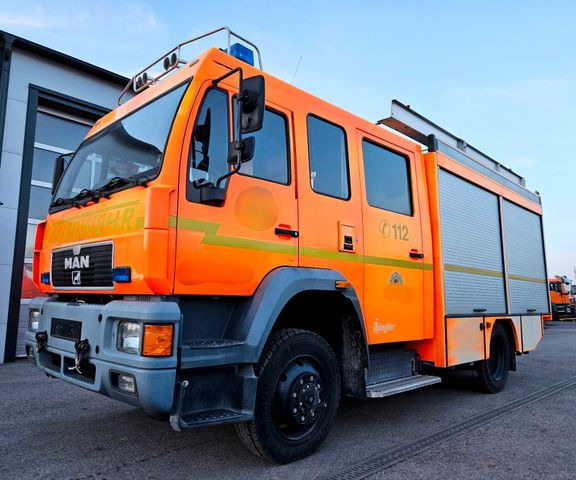 MAN 14.224 L80 4x4 Feuerwehr LF16 Ziegler MAN 14.224 L80 4x4 Feuerwehr LF16 Ziegler - Brandweerwagen: afbeelding 1 MAN 14.224 L80 4x4 Feuerwehr LF16 Ziegler MAN 14.224 L80 4x4 Feuerwehr LF16 Ziegler - Brandweerwagen: afbeelding 1