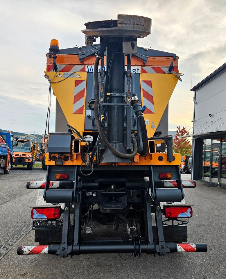 MAN TGM 18.250 4x4 BB EEV Winterdienst - Haakarmsysteem vrachtwagen, Kraanwagen: afbeelding 4 MAN TGM 18.250 4x4 BB EEV Winterdienst - Haakarmsysteem vrachtwagen, Kraanwagen: afbeelding 4