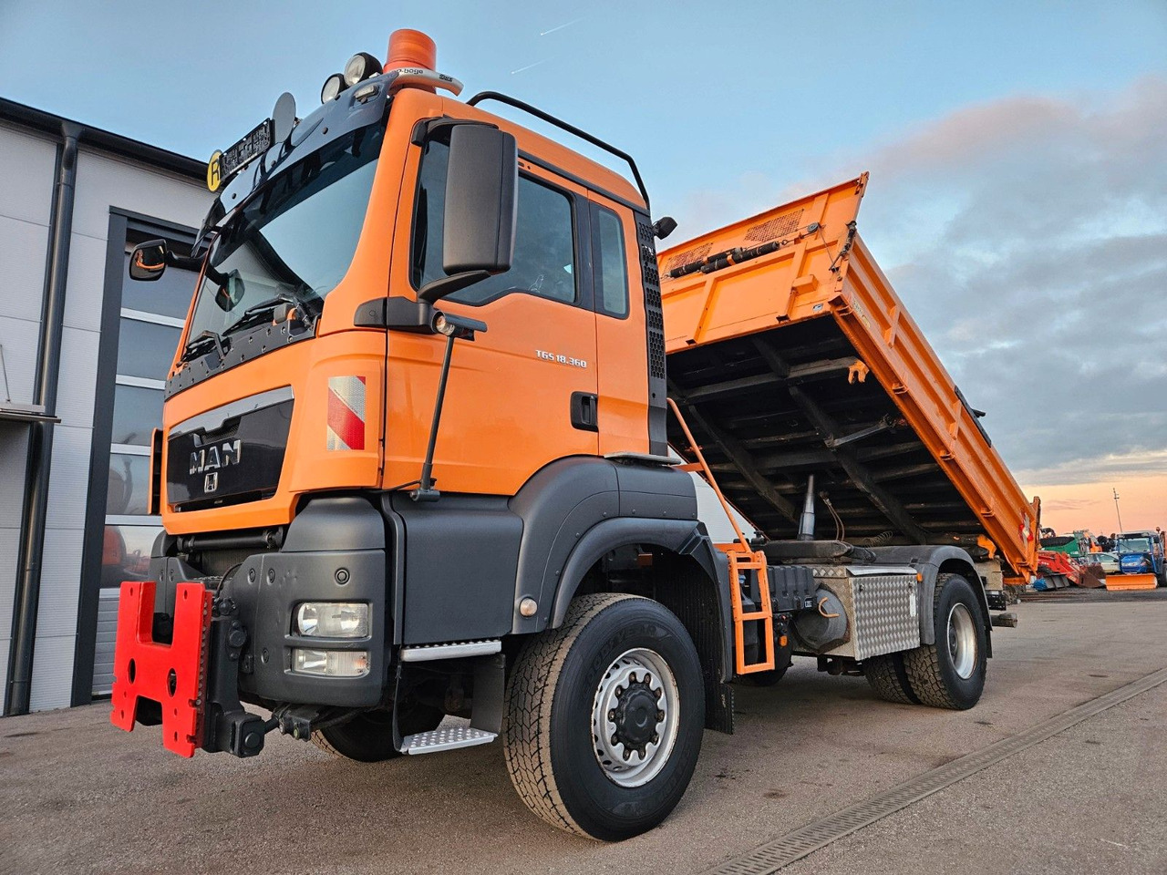 MAN TGS 18.360 4x4 BL Euro5 Meiller - Kipper vrachtwagen: afbeelding 1 MAN TGS 18.360 4x4 BL Euro5 Meiller - Kipper vrachtwagen: afbeelding 1