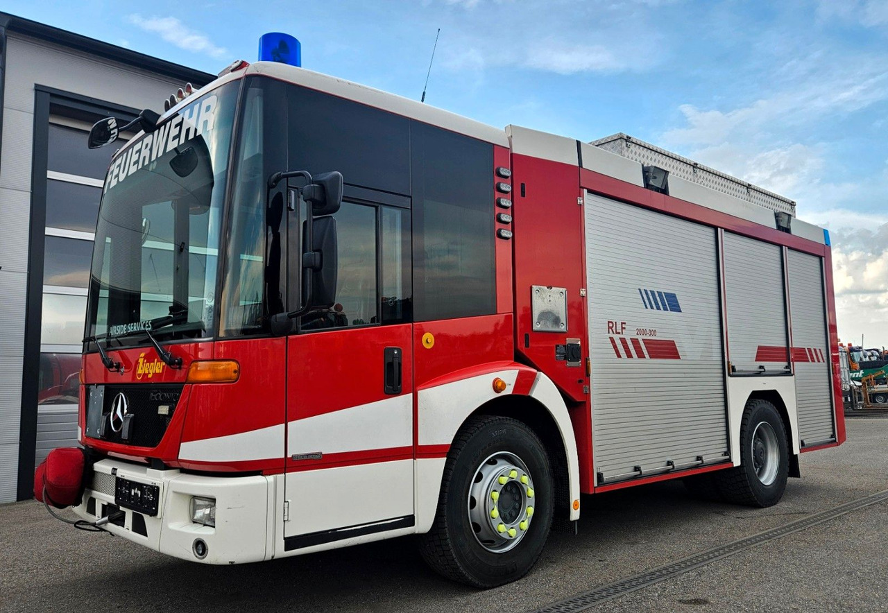 Mercedes-Benz 1829 Feuerwehr Ziegler RLF 2000/300 TLF Winde - Brandweerwagen: afbeelding 1 Mercedes-Benz 1829 Feuerwehr Ziegler RLF 2000/300 TLF Winde - Brandweerwagen: afbeelding 1