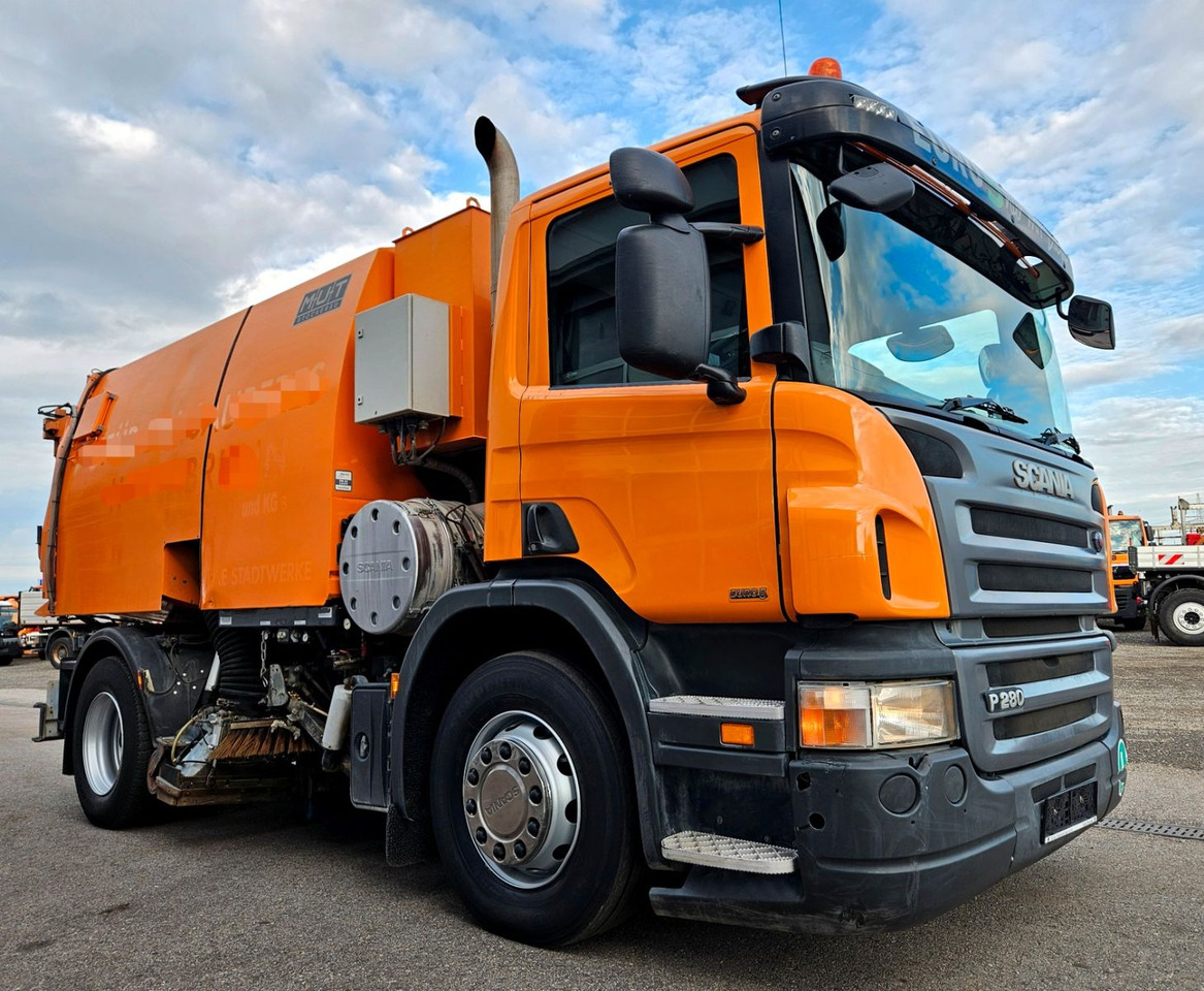Scania P280 Euro5 MUT 7m3 Hydrostat - Veegwagen: afbeelding 1 Scania P280 Euro5 MUT 7m3 Hydrostat - Veegwagen: afbeelding 1