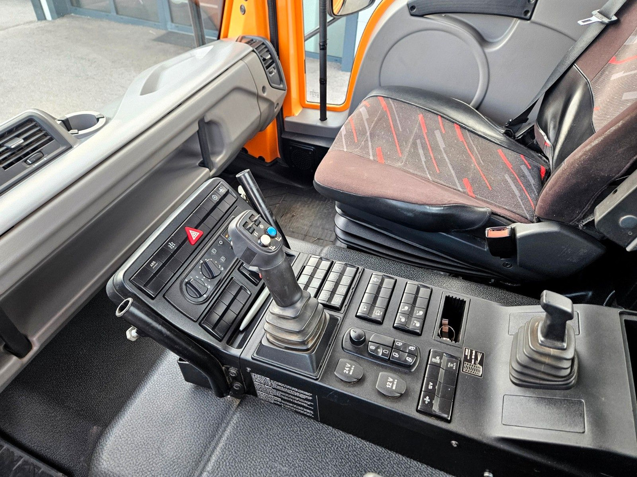 Kipper vrachtwagen Unimog U527 UGE Euro6 VarioPilot Hydrostat: afbeelding 11