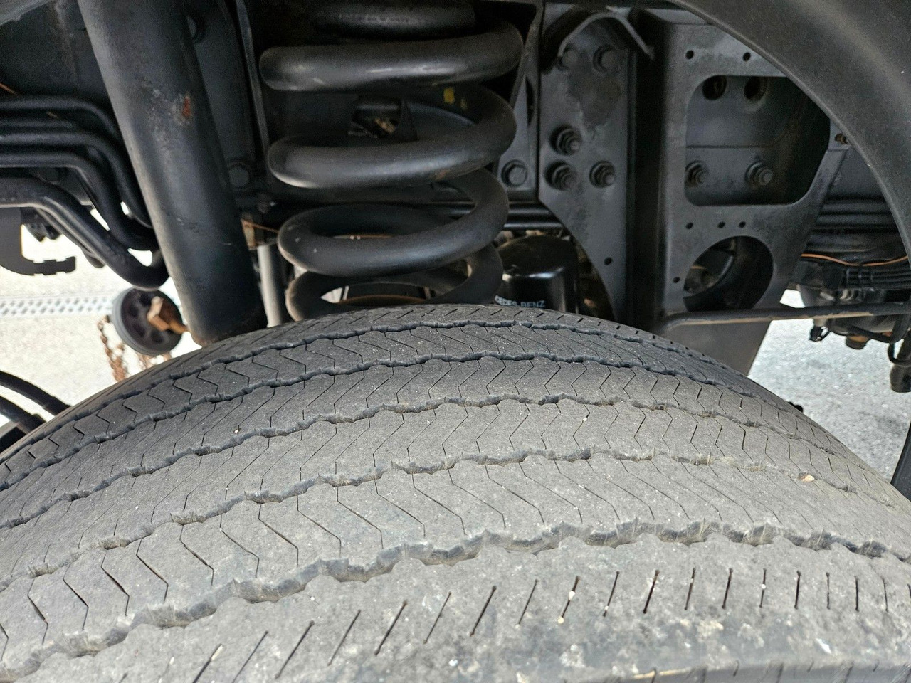 Kipper vrachtwagen Unimog U527 UGE Euro6 VarioPilot Hydrostat: afbeelding 15