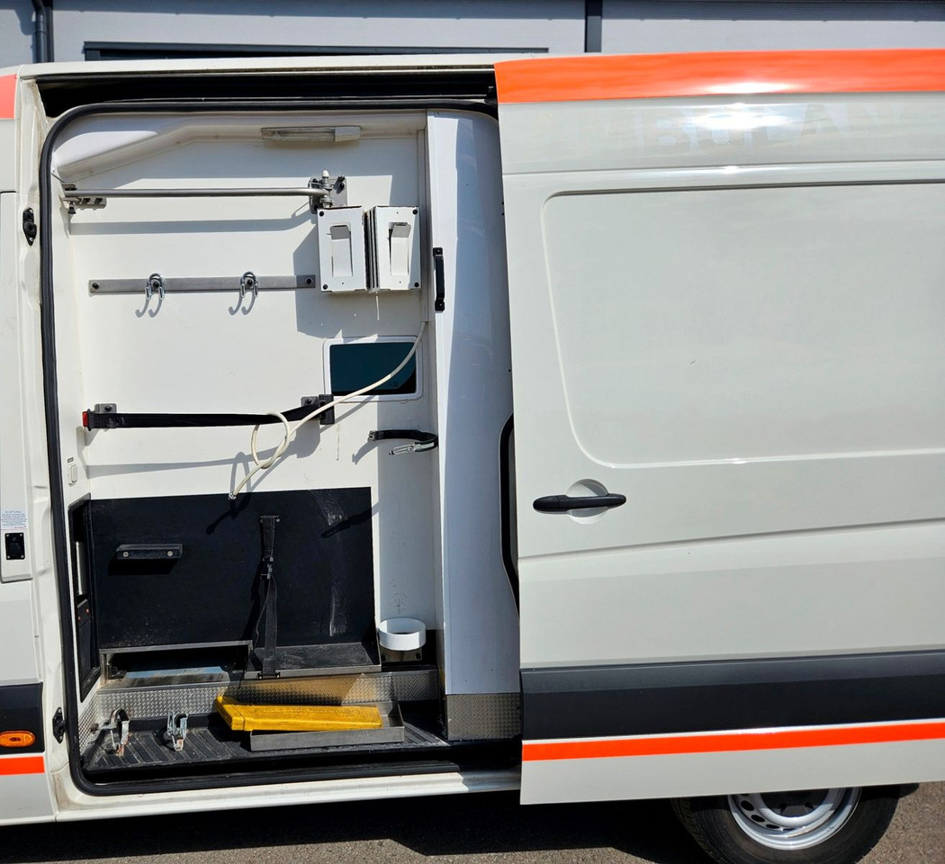 Ambulance Volkswagen CRAFTER TDI Ambulance RTW L2H2 DLOUHY: afbeelding 22