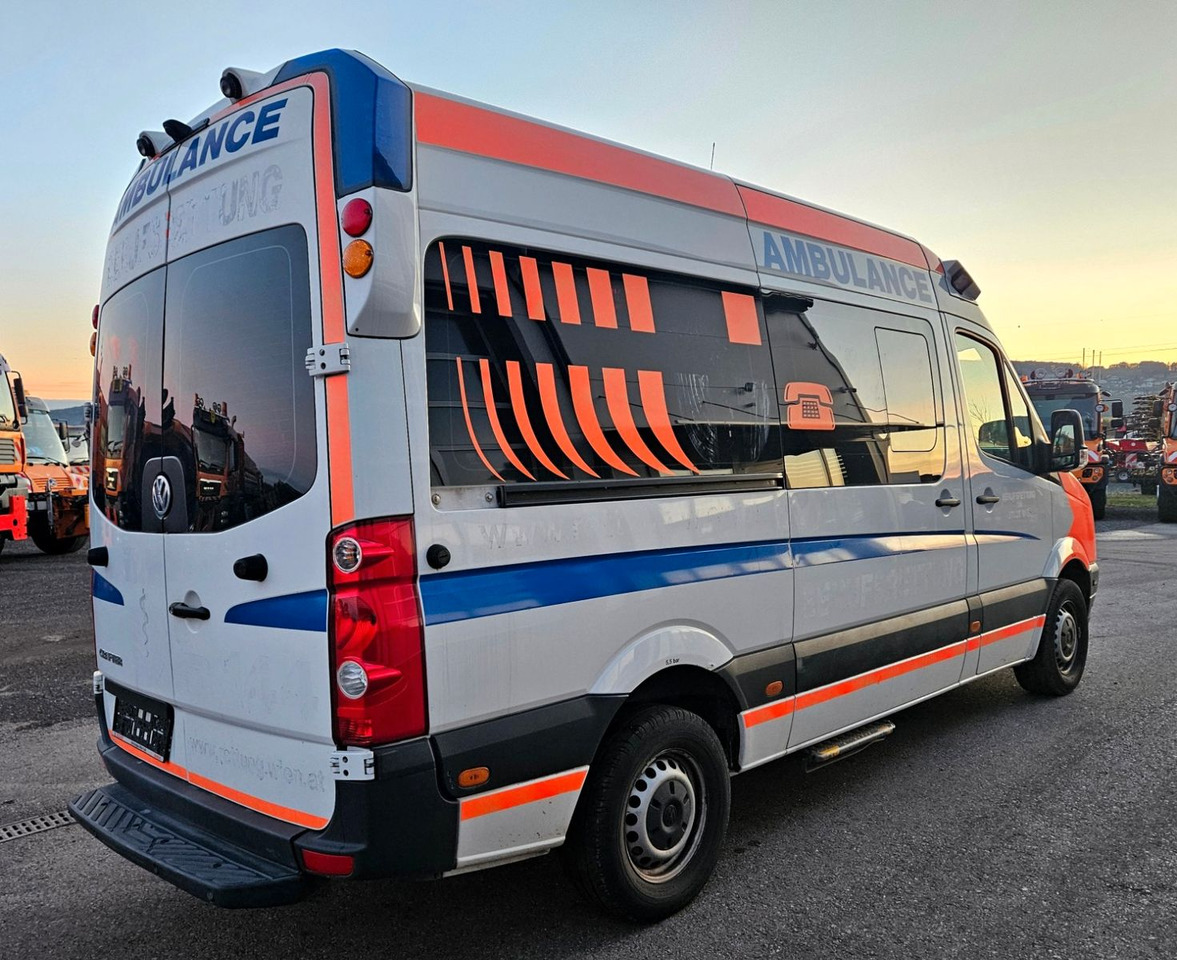 Volkswagen CRAFTER TDI Ambulance RTW L2H2 DLOUHY - Ambulance: afbeelding 4 Volkswagen CRAFTER TDI Ambulance RTW L2H2 DLOUHY - Ambulance: afbeelding 4