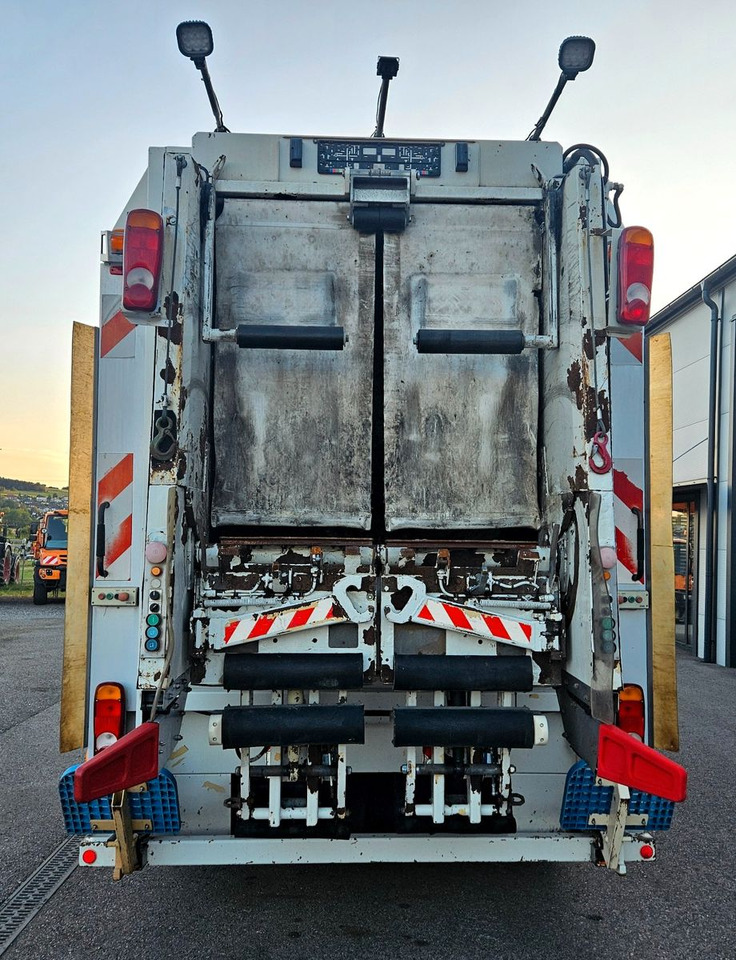 Volvo FM320 Rotopress MUT FAUN Euro5 115tkm - Vuilniswagen: afbeelding 4 Volvo FM320 Rotopress MUT FAUN Euro5 115tkm - Vuilniswagen: afbeelding 4