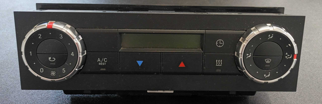 Centralina Autoradio Clima MB MP4 - Elektrisch systeem: afbeelding 2 Centralina Autoradio Clima MB MP4 - Elektrisch systeem: afbeelding 2