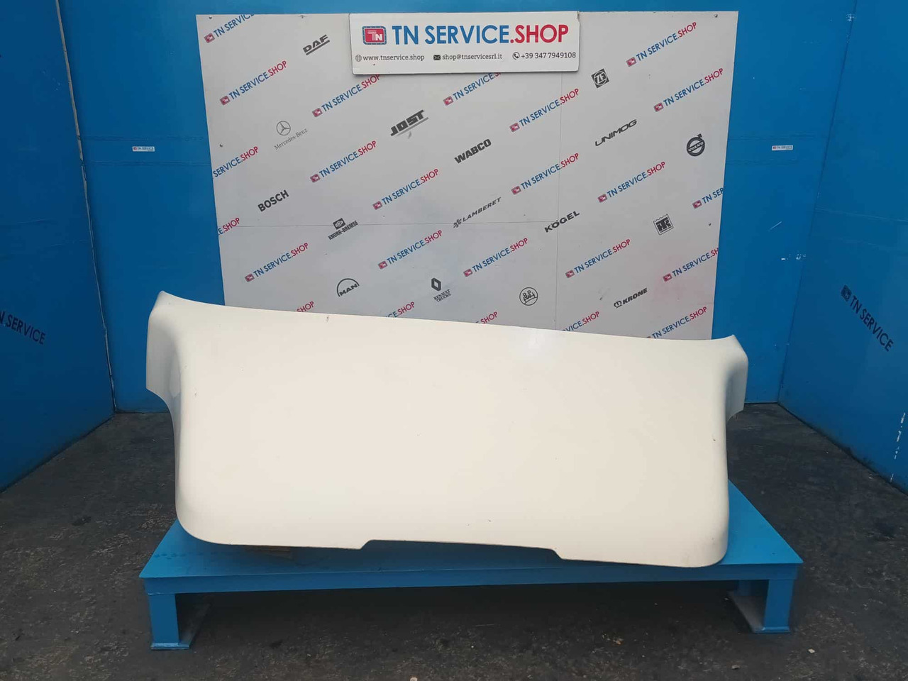 Spoiler Volvo E5 - Aerokit/ Spoiler voor Vrachtwagen: afbeelding 2 Spoiler Volvo E5 - Aerokit/ Spoiler voor Vrachtwagen: afbeelding 2