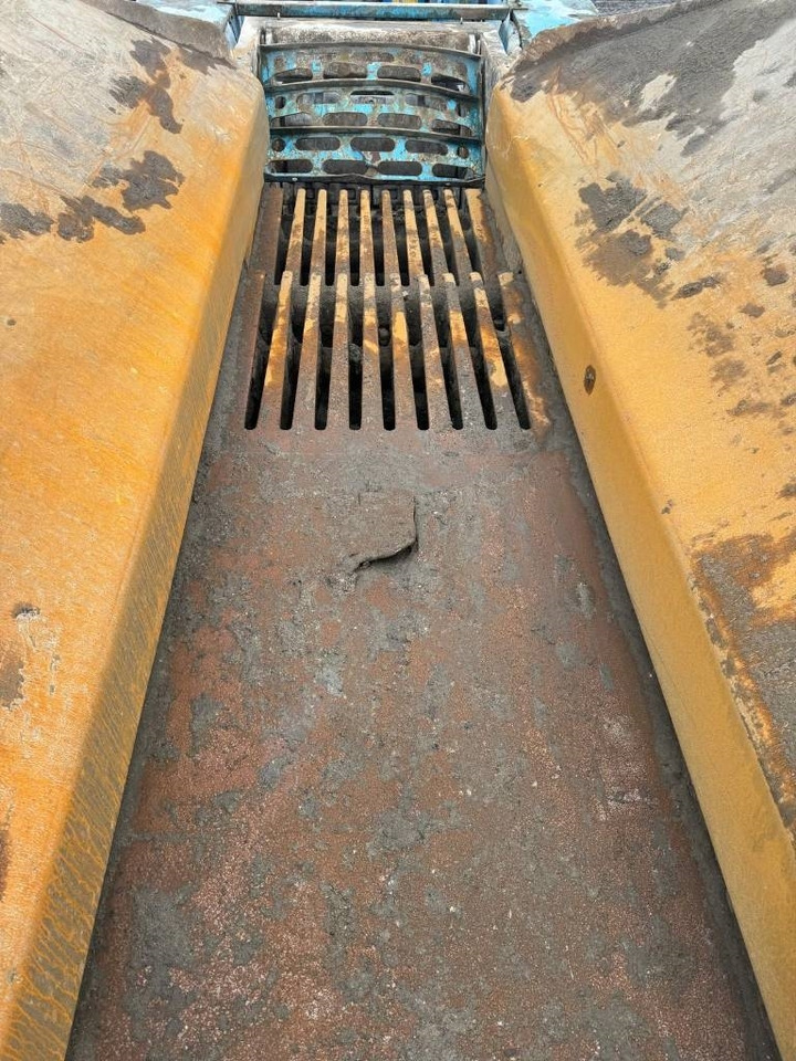 Leasing PowerScreen Terex Pegson XR400  PowerScreen Terex Pegson XR400: afbeelding 13
