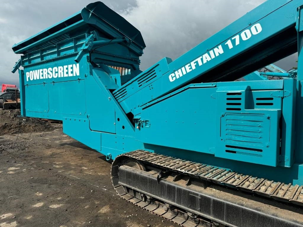 Przesiewacz Powerscreen 1700, 4 Frakcje, 3 Pokłady  - Zeefinstallatie: afbeelding 4 Przesiewacz Powerscreen 1700, 4 Frakcje, 3 Pokłady  - Zeefinstallatie: afbeelding 4