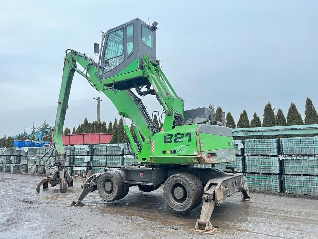 Sennebogen 821  - Overslagkraan: afbeelding 2 Sennebogen 821  - Overslagkraan: afbeelding 2