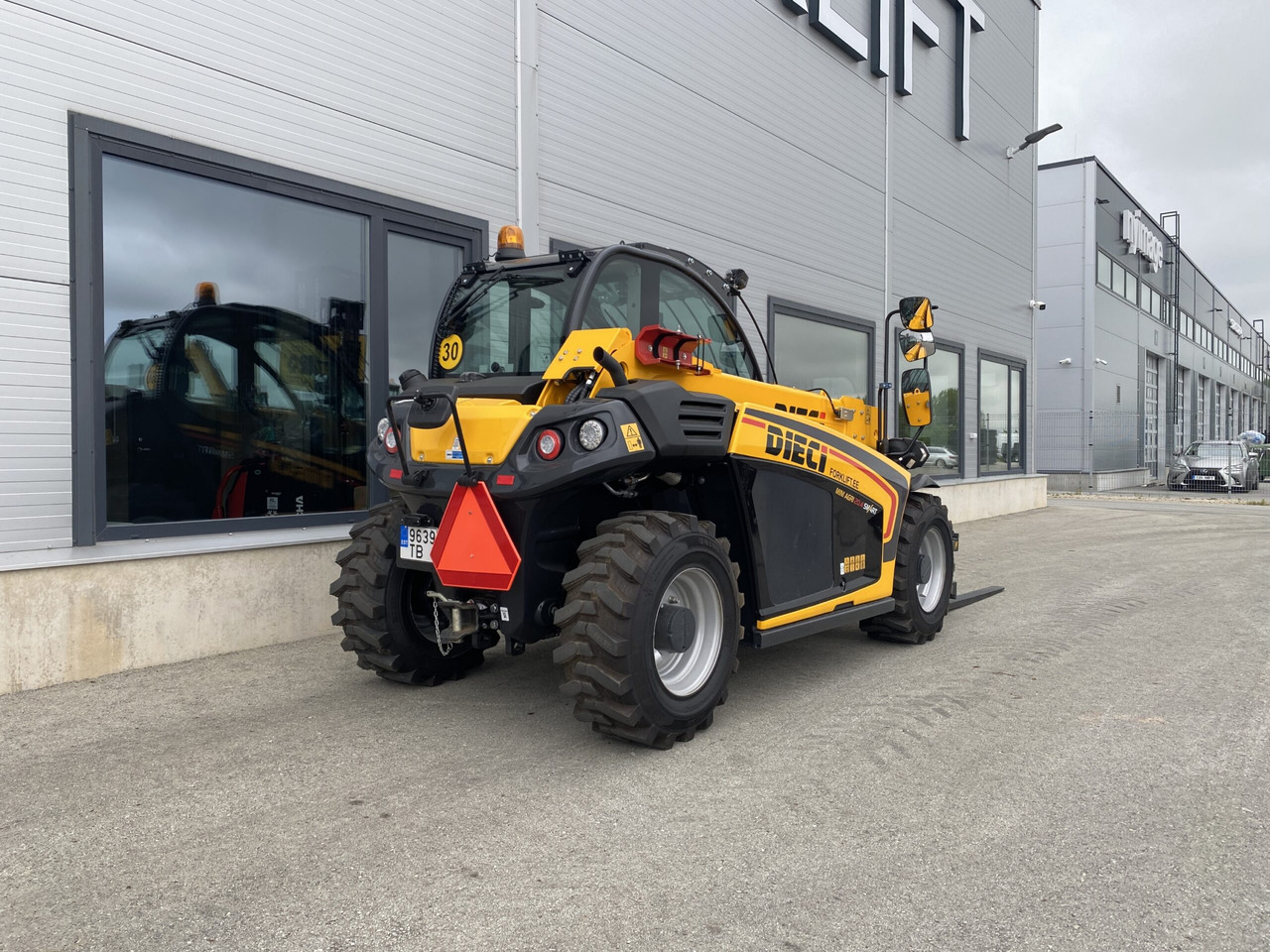 Dieci Mini Agri 20.4 SMART 37 kW - Verreiker: afbeelding 4 Dieci Mini Agri 20.4 SMART 37 kW - Verreiker: afbeelding 4