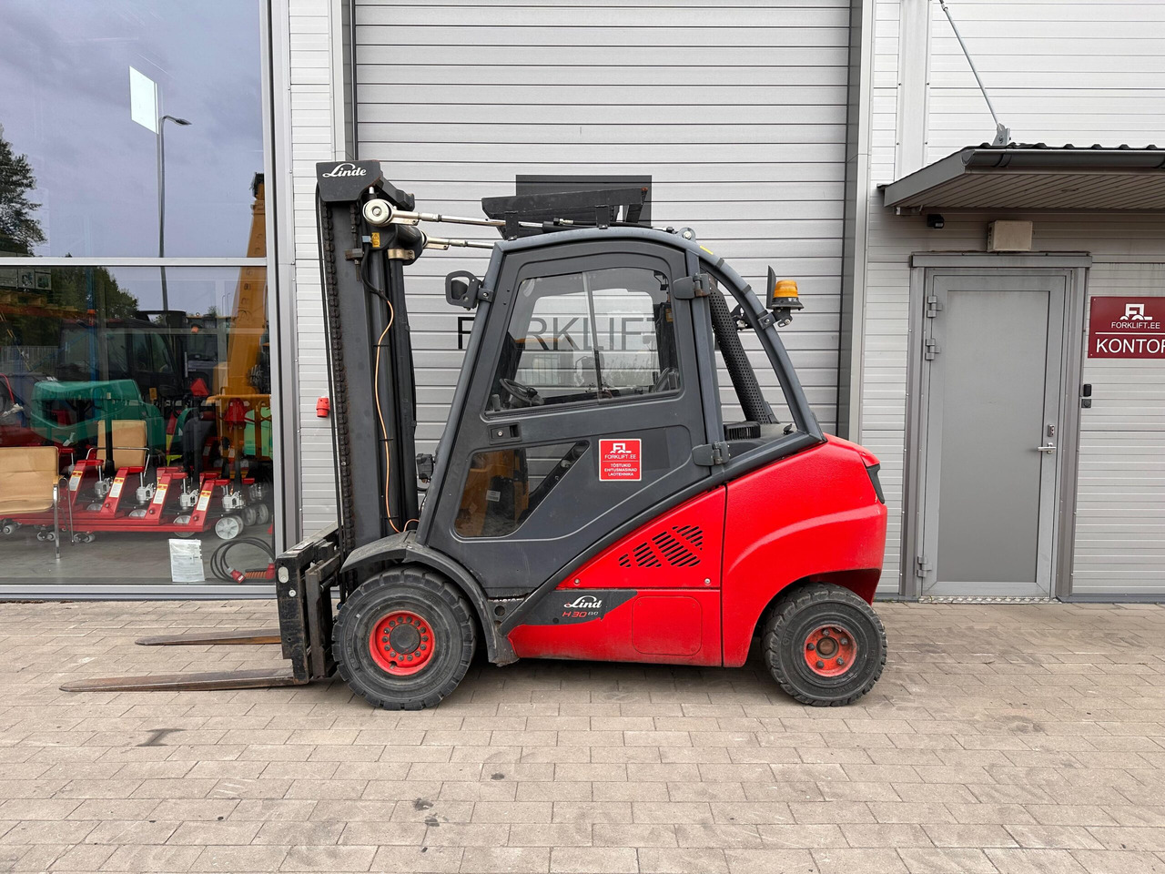 Linde H30D-02 - Diesel heftruck: afbeelding 2 Linde H30D-02 - Diesel heftruck: afbeelding 2
