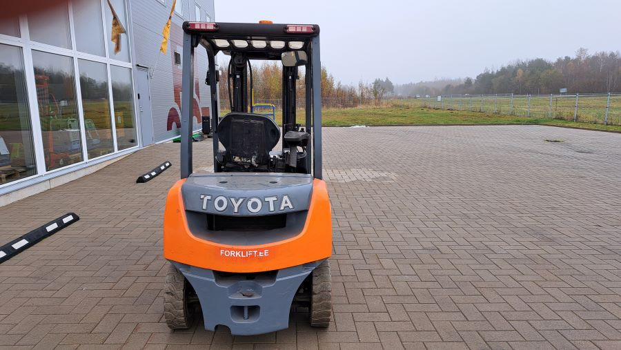 Toyota 02-8FDF20 - Diesel heftruck: afbeelding 5 Toyota 02-8FDF20 - Diesel heftruck: afbeelding 5