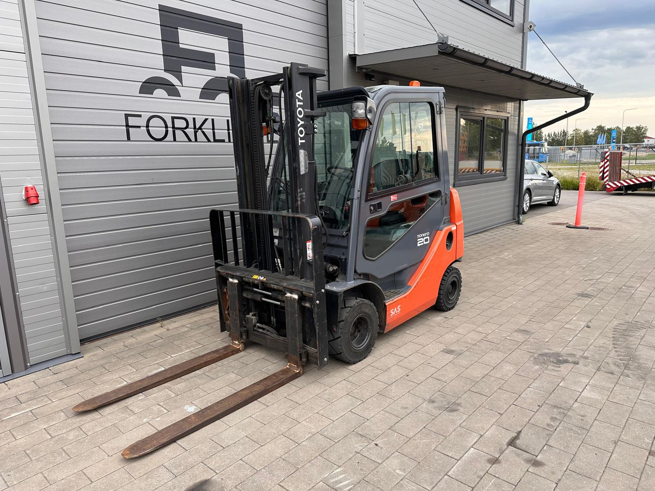 Toyota 8FDKF20 - Diesel heftruck: afbeelding 1 Toyota 8FDKF20 - Diesel heftruck: afbeelding 1