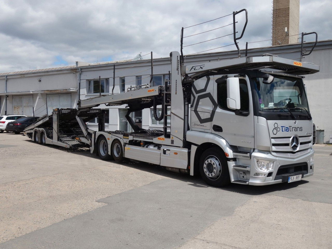 Mercedes-Benz Actros 2443 mit Rolfo FLX, Certifikation VDI - Autovrachtwagen vrachtwagen: afbeelding 2 Mercedes-Benz Actros 2443 mit Rolfo FLX, Certifikation VDI - Autovrachtwagen vrachtwagen: afbeelding 2