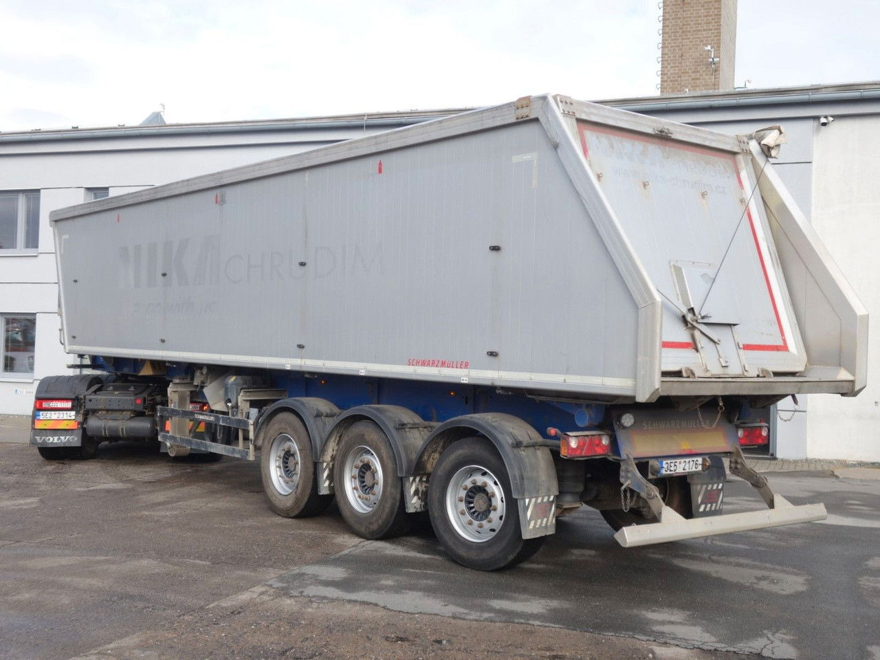 Schwarzmüller SK KIS 3/E , 50 cm3, SAF, Liftachse - Kipper oplegger: afbeelding 4 Schwarzmüller SK KIS 3/E , 50 cm3, SAF, Liftachse - Kipper oplegger: afbeelding 4