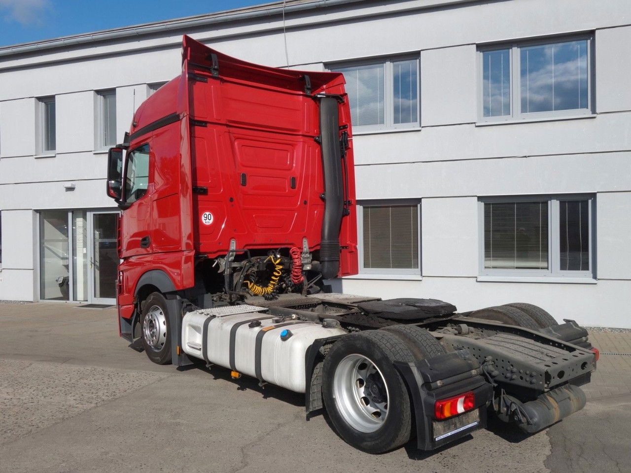 Mercedes-Benz Actros 1845 Lsnrl, Lowdeck, Standklima - Trekker: afbeelding 4 Mercedes-Benz Actros 1845 Lsnrl, Lowdeck, Standklima - Trekker: afbeelding 4
