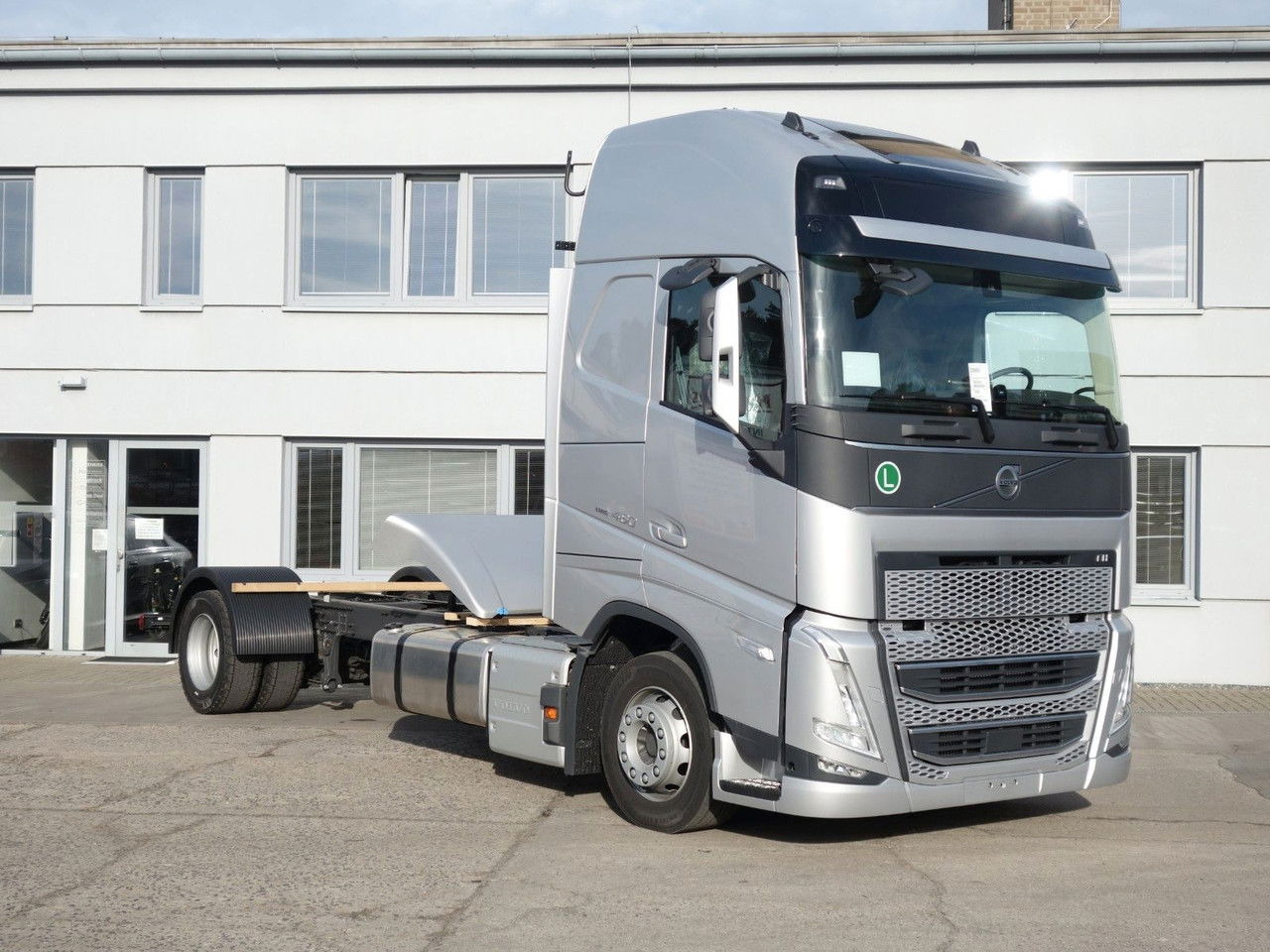 Volvo FH 13 XL 460 Turbo Compound Neue - Containertransporter/ Wissellaadbak vrachtwagen: afbeelding 2 Volvo FH 13 XL 460 Turbo Compound Neue - Containertransporter/ Wissellaadbak vrachtwagen: afbeelding 2