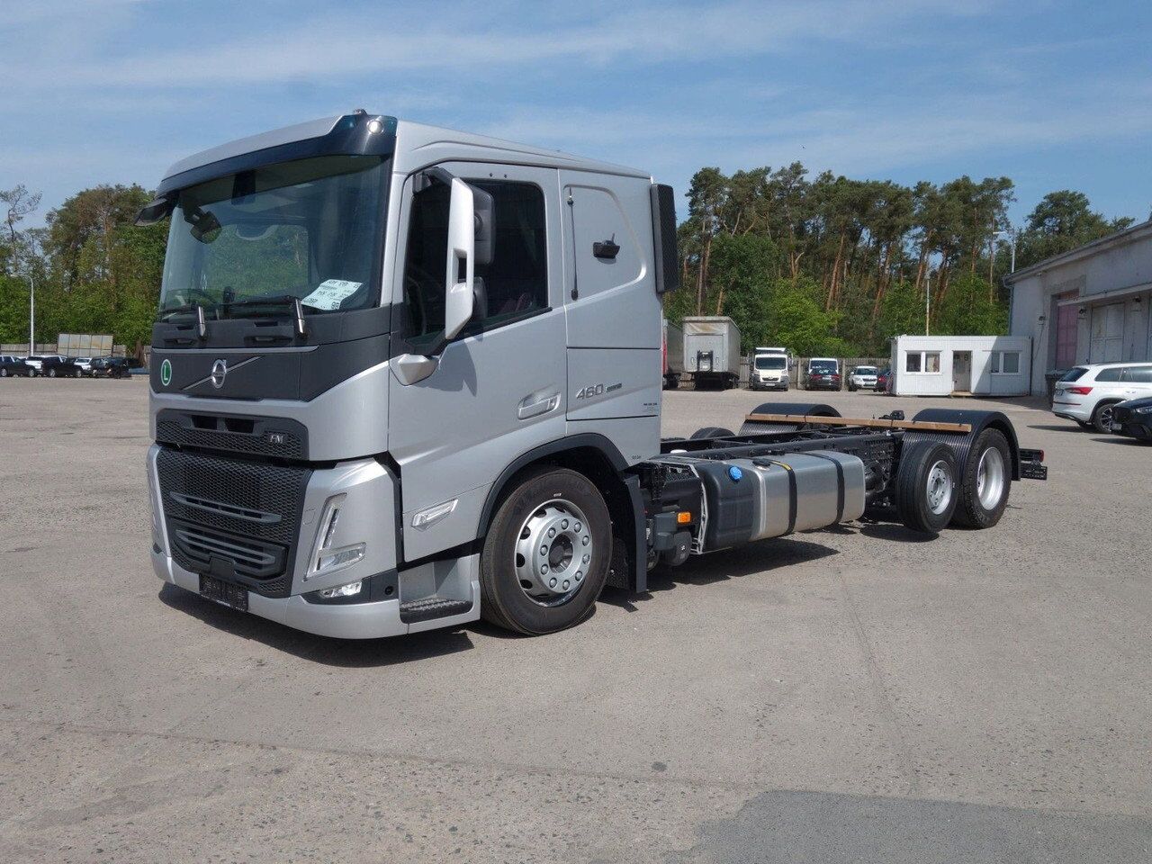 Volvo FM 460 FM13 6x2 Neue RTO , Kassbohrer, Rolfo, Rimo - Autovrachtwagen vrachtwagen: afbeelding 1 Volvo FM 460 FM13 6x2 Neue RTO , Kassbohrer, Rolfo, Rimo - Autovrachtwagen vrachtwagen: afbeelding 1