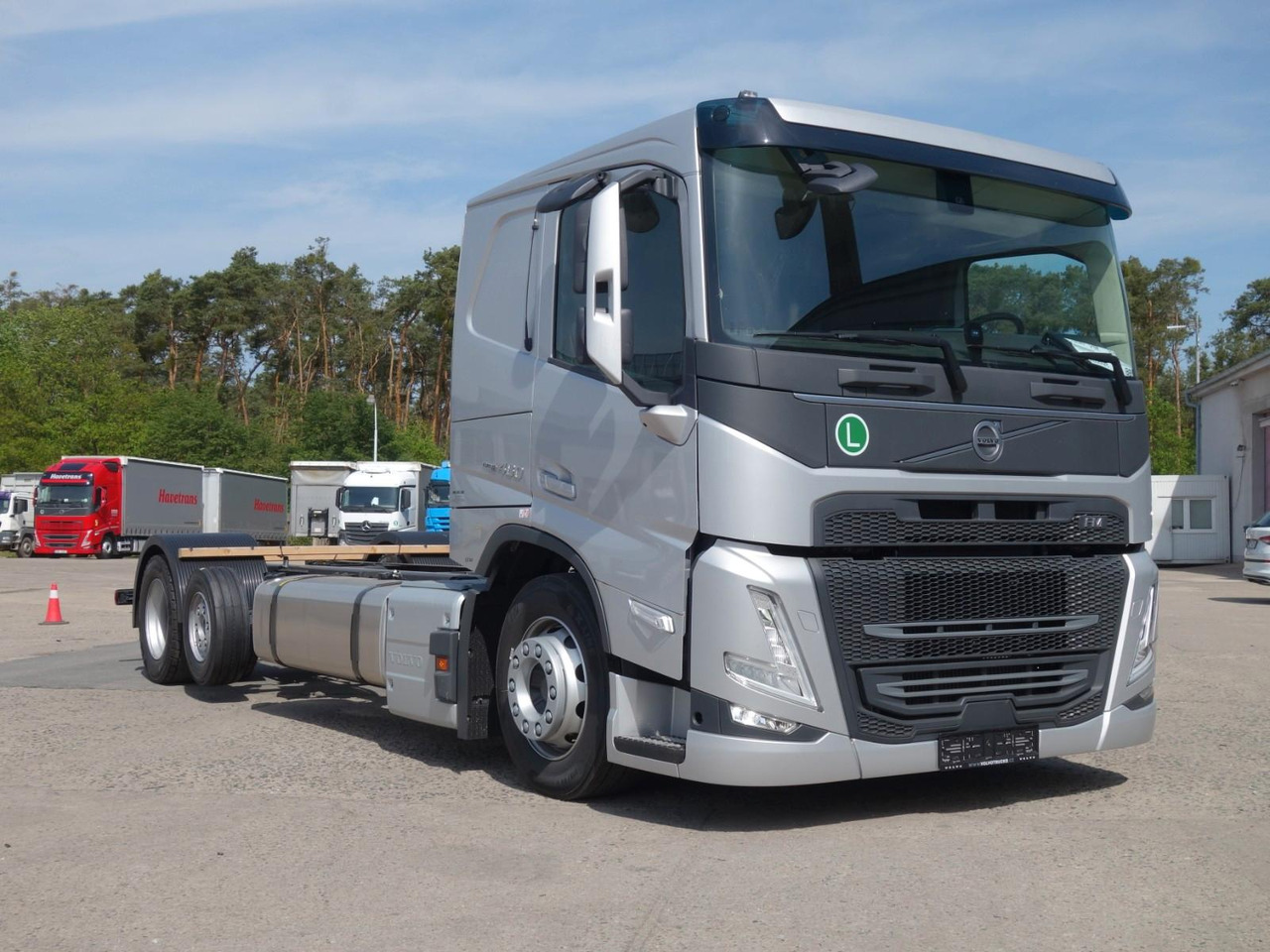 Volvo FM13 460 6x2 Neue RTO , Kassbohrer, Rolfo, Rimo - Autovrachtwagen vrachtwagen: afbeelding 3 Volvo FM13 460 6x2 Neue RTO , Kassbohrer, Rolfo, Rimo - Autovrachtwagen vrachtwagen: afbeelding 3