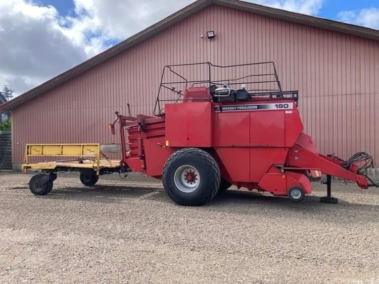 Massey Ferguson LB190 Fieldstar *** m. parkland ballevogn *** - Vierkante balenpers: afbeelding 3 Massey Ferguson LB190 Fieldstar *** m. parkland ballevogn *** - Vierkante balenpers: afbeelding 3