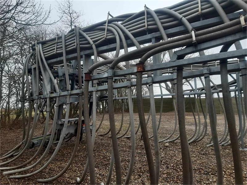 Samson 24 m Samson 16 - 20 -24 meter - Mesttank: afbeelding 4 Samson 24 m Samson 16 - 20 -24 meter - Mesttank: afbeelding 4