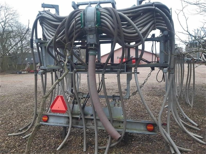 Samson 24 m Samson 16 - 20 -24 meter - Mesttank: afbeelding 1 Samson 24 m Samson 16 - 20 -24 meter - Mesttank: afbeelding 1