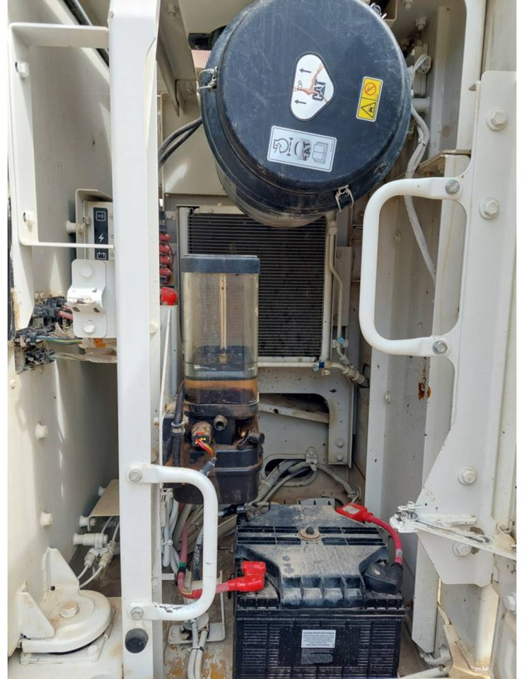 Rupsgraafmachine CAT 326FL: afbeelding 13