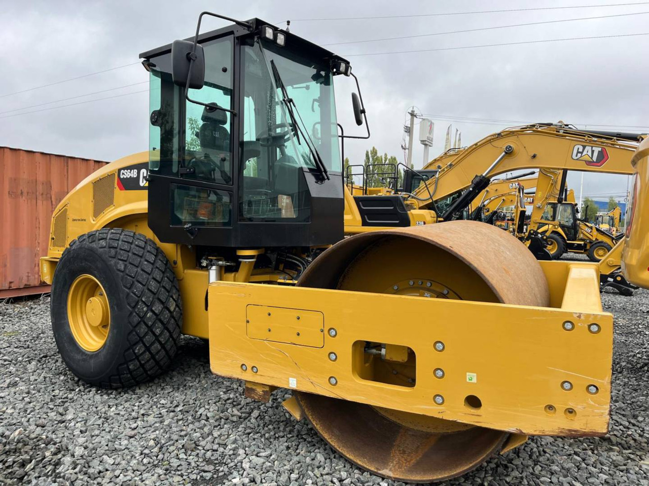 CAT CS64B - Schapenpootwals/ Grondverdichter: afbeelding 2 CAT CS64B - Schapenpootwals/ Grondverdichter: afbeelding 2