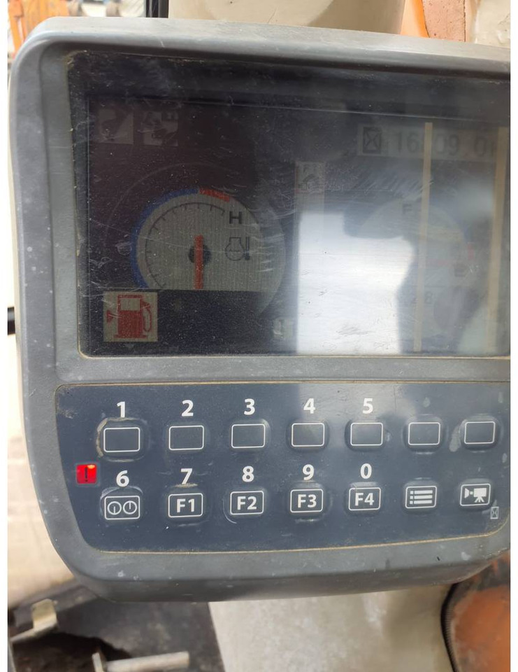 HITACHI ZX2400N-3 - Rupsgraafmachine: afbeelding 5 HITACHI ZX2400N-3 - Rupsgraafmachine: afbeelding 5