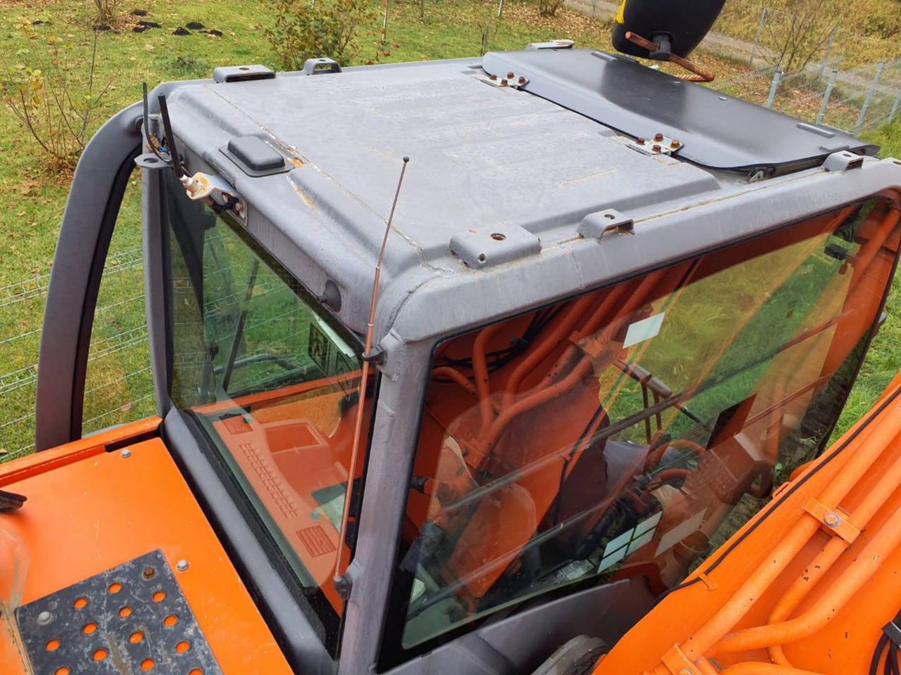 HITACHI ZX280LCN-3 - Rupsgraafmachine: afbeelding 1 HITACHI ZX280LCN-3 - Rupsgraafmachine: afbeelding 1