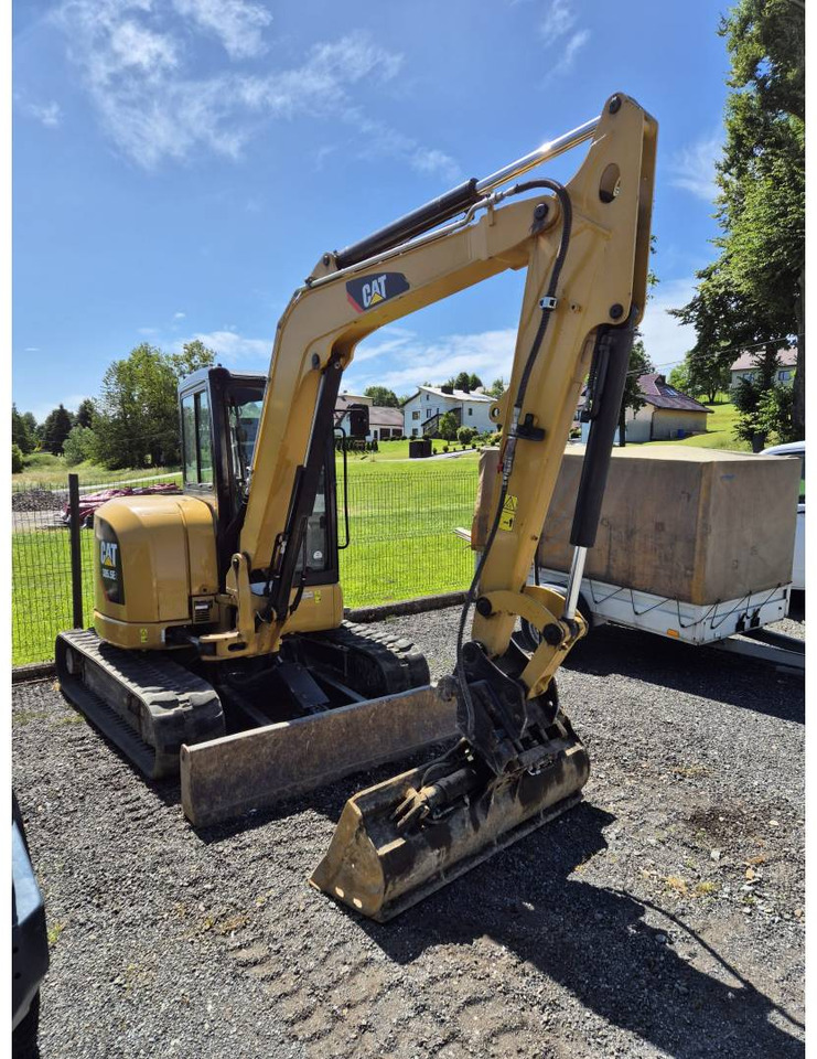 CAT 305.5E2CR - Rupsgraafmachine: afbeelding 2 CAT 305.5E2CR - Rupsgraafmachine: afbeelding 2
