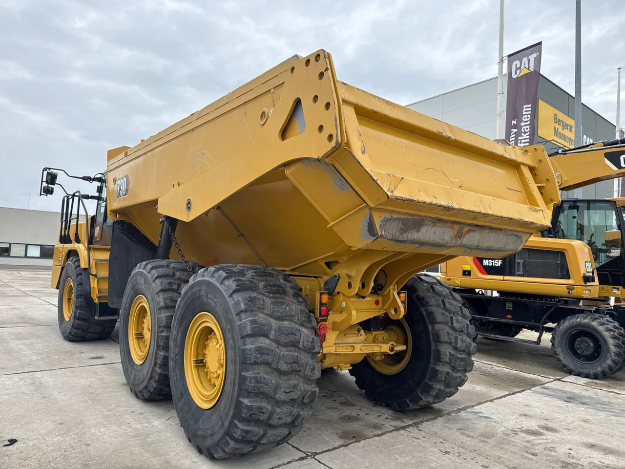 CAT 730 - Kiepwagen met knikbesturing: afbeelding 5 CAT 730 - Kiepwagen met knikbesturing: afbeelding 5