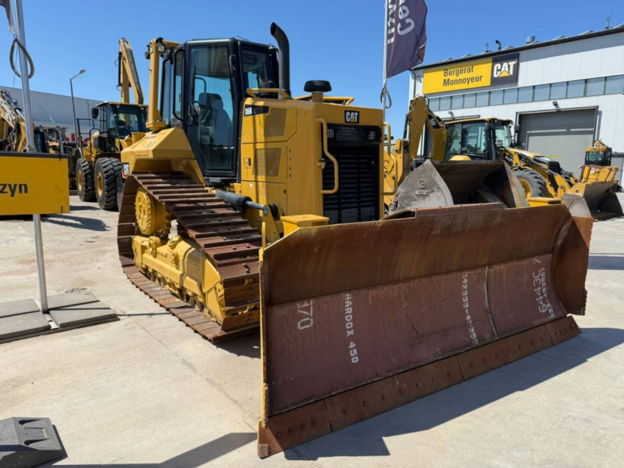 CAT D6NXL - Bulldozer: afbeelding 2 CAT D6NXL - Bulldozer: afbeelding 2