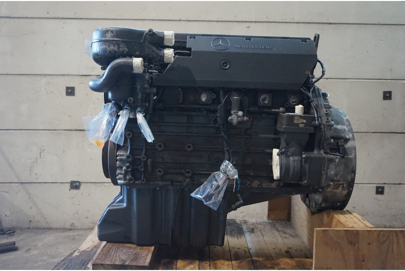 Mercedes-Benz OM926LA EURO3 330PS 92692400384688 - Motor voor Vrachtwagen: afbeelding 1 Mercedes-Benz OM926LA EURO3 330PS 92692400384688 - Motor voor Vrachtwagen: afbeelding 1
