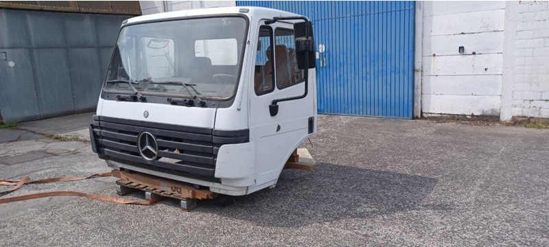 Mercedes-Benz SK KABINE KORT - Cabine en interieur voor Vrachtwagen: afbeelding 3 Mercedes-Benz SK KABINE KORT - Cabine en interieur voor Vrachtwagen: afbeelding 3