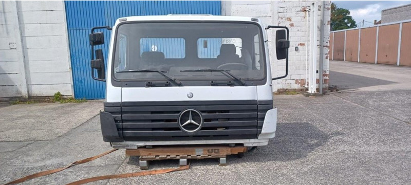 Mercedes-Benz SK KABINE KORT - Cabine en interieur voor Vrachtwagen: afbeelding 1 Mercedes-Benz SK KABINE KORT - Cabine en interieur voor Vrachtwagen: afbeelding 1