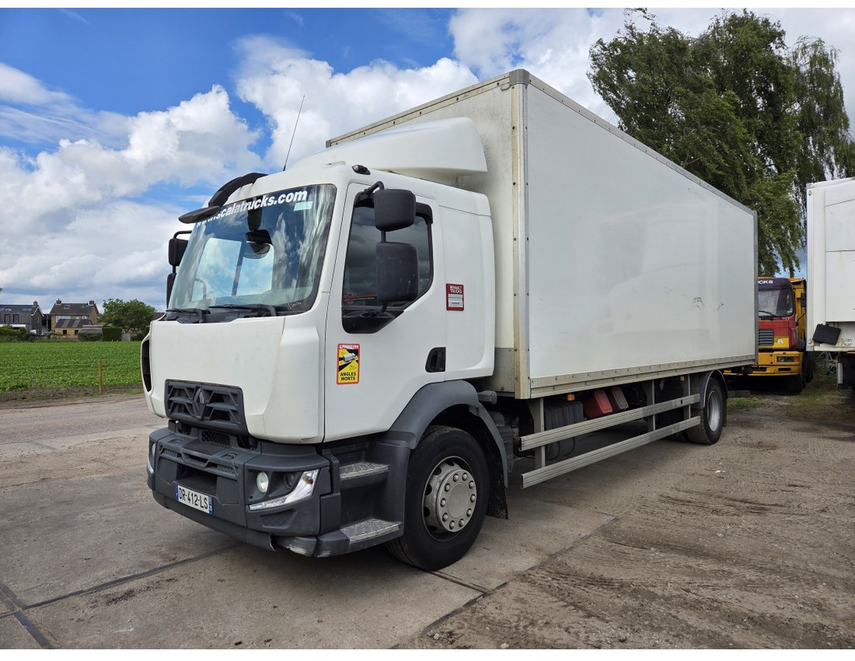 Bakwagen Renault D 280 4X2 Box truck Spring Air suspension Loading Lift Dhollandia: afbeelding 1