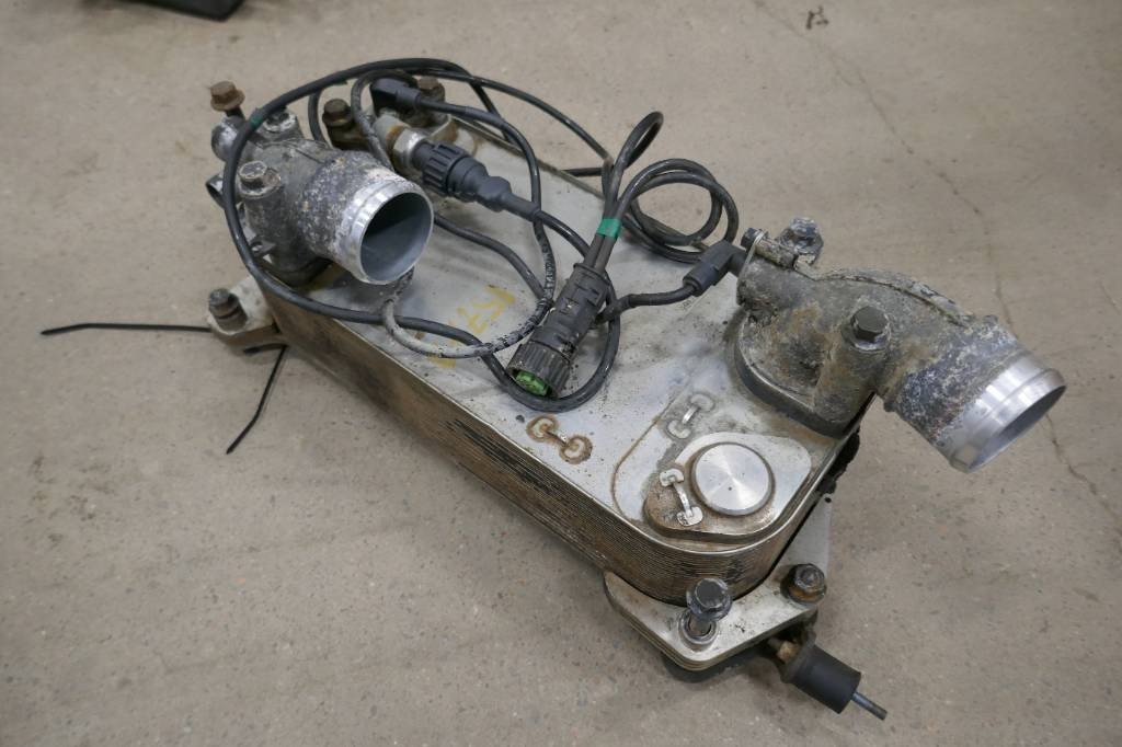 Scania Olejekylare Retarder - Versnellingsbak voor Vrachtwagen: afbeelding 1 Scania Olejekylare Retarder - Versnellingsbak voor Vrachtwagen: afbeelding 1