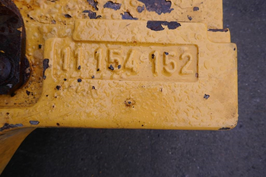 Volvo L180 HL Extra motvikt, voe11154152 - Frame/ Chassis voor Bouwmachine: afbeelding 3 Volvo L180 HL Extra motvikt, voe11154152 - Frame/ Chassis voor Bouwmachine: afbeelding 3