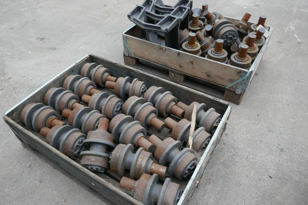 Volvo Löphjul, 118100020 - Rupsband voor Bouwmachine: afbeelding 2 Volvo Löphjul, 118100020 - Rupsband voor Bouwmachine: afbeelding 2