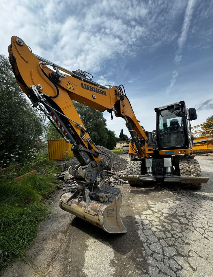 Liebherr A910 Compact Litronic,3 Schaufeln,Schnellwechsle - Mobiele graafmachine: afbeelding 2 Liebherr A910 Compact Litronic,3 Schaufeln,Schnellwechsle - Mobiele graafmachine: afbeelding 2