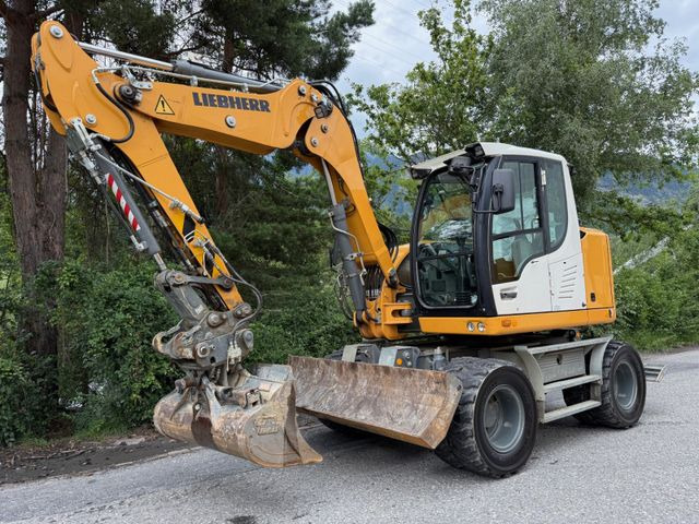 Liebherr A910 Compact Litronic,4 Schaufeln,Schnellwechsle - Mobiele graafmachine: afbeelding 4 Liebherr A910 Compact Litronic,4 Schaufeln,Schnellwechsle - Mobiele graafmachine: afbeelding 4
